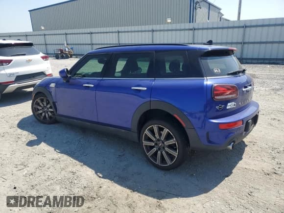 ✅ 2021 MINI Clubman Cooper S • VIN: WMWLV7C04M2N49713 • Lot: 53629315. Wystawiony na Copart z przebiegiem 32 277 mil. Bezpłatny archiwum sprzedaży aukcyjnych z USA i szczegółowy raport historii pojazdu na DreamBid. Zdjęcie 2.
