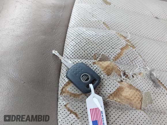 ✅ 2005 Mercury Mountaineer • VIN: 4M2DU86E25ZJ20760 • Лот: 42512014. Опубликован ранее на IAAI с пробегом 120 923 миль. Бесплатный доступ к архиву аукционных продаж из США и подробный отчёт об истории автомобиля на DreamBid. Изображение 11.