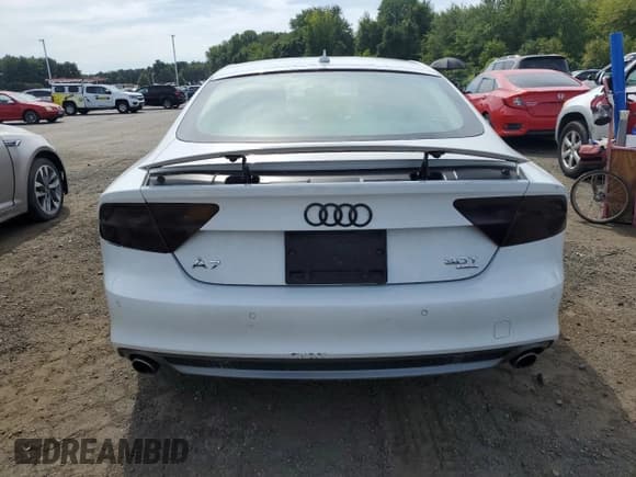 ✅ 2015 Audi A7 Prestige • VIN: WAU2GAFC4FN022863 • Lot: 70883725. Listed on Copart with 222,483 mi. Free auction sales archive from the USA and detailed vehicle history report at DreamBid. Image 6.