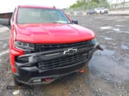 ✅ 2021 Chevrolet Silverado 1500 LT Trail Boss • VIN: 1GCPYFEL1MZ172844 • Lot: 42225897. Wystawiony na IAAI z przebiegiem 59 625 mil. Bezpłatny archiwum sprzedaży aukcyjnych z USA i szczegółowy raport historii pojazdu na DreamBid. Zdjęcie 17.