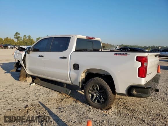 ✅ 2023 Chevrolet Silverado 1500 LT Trail Boss • VIN: 3GCUDFE85PG328124 • Lot: 80890255. Wystawiony na Copart z przebiegiem Nie podano. Bezpłatny archiwum sprzedaży aukcyjnych z USA i szczegółowy raport historii pojazdu na DreamBid. Zdjęcie 2.