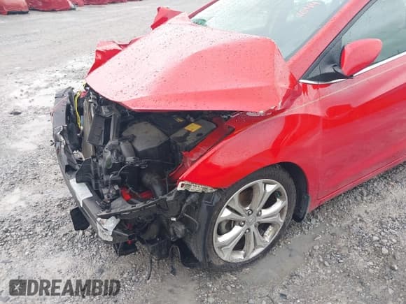 ✅ 2013 Hyundai Elantra • VIN: KMHD35LE4DU080409 • Lot: 43561044. Listed on IAAI with 39,142 mi. Free auction sales archive from the USA and detailed vehicle history report at DreamBid. Image 6.