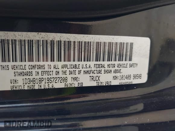 ✅ 2009 Dodge 1500 ST • VIN: 1D3HB18P19S727208 • Lot: 43091057. Wystawiony na IAAI z przebiegiem 251 335 mil. Bezpłatny archiwum sprzedaży aukcyjnych z USA i szczegółowy raport historii pojazdu na DreamBid. Zdjęcie 9.