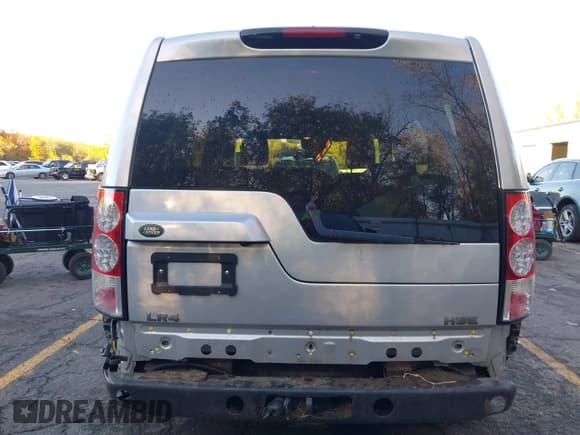 ✅ 2012 Land Rover LR4 HSE • VIN: SALAG2D43CA620647 • Лот: 43473623. Опубликован ранее на IAAI с пробегом 80 340 миль. Бесплатный доступ к архиву аукционных продаж из США и подробный отчёт об истории автомобиля на DreamBid. Изображение 16.