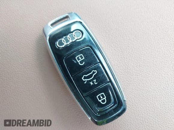 ✅ 2021 Audi Q7 Premium Plus • VIN: WA1LJAF72MD013345 • Lot: 42659484. Wystawiony na IAAI z przebiegiem 77 034 mil. Bezpłatny archiwum sprzedaży aukcyjnych z USA i szczegółowy raport historii pojazdu na DreamBid. Zdjęcie 11.