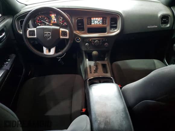 2014 Dodge Charger SE z VIN 2C3CDXBG1EH169066, wystawiony jako Copart lot #81650965 z przebiegiem 187 110 mil mil oraz Szkoda całkowita • Salvage title. Historia ofert i sprzedaży dostępna na DreamBid. Obrazek 8.