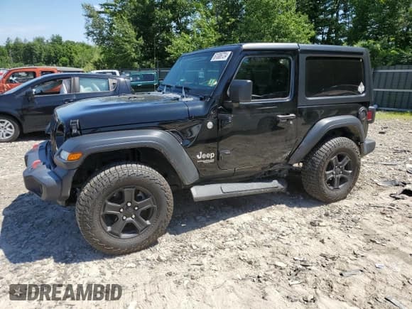 ✅ 2020 Jeep Wrangler Willys • VIN: 1C4GJXAN6LW181086 • Lot: 61306724. Listed on Copart with 52,026 mi. Free auction sales archive from the USA and detailed vehicle history report at DreamBid. Image 1.