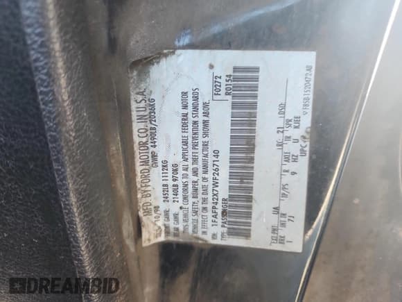 ✅ 1998 Ford Mustang GT • VIN: 1FAFP42X7WF267140 • Lot: 82757545. Listed on Copart with 129,910 mi. Free auction sales archive from the USA and detailed vehicle history report at DreamBid. Image 12.