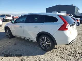 ✅ 2015 Volvo V60 T5 Platinum • VIN: YV4612HM3F1000293 • Лот: 92599875. Опубликован ранее на Copart с пробегом 149 435 миль. Бесплатный доступ к архиву аукционных продаж из США и подробный отчёт об истории автомобиля на DreamBid. Изображение 2.