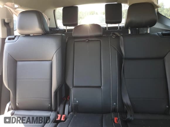 ✅ 2022 Volkswagen Atlas SE • VIN: 1V2HR2CA5NC565082 • Лот: 80611275. Опубликован ранее на Copart с пробегом 63 862 миль. Бесплатный доступ к архиву аукционных продаж из США и подробный отчёт об истории автомобиля на DreamBid. Изображение 10.