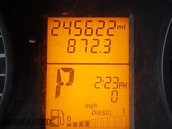 ✅ 2015 Mercedes-Benz Sprinter Cargo EXT • VIN: WD3PE8DBXFP136415 • Lot: 43326501. Wystawiony na IAAI z przebiegiem 245 622 mil. Bezpłatny archiwum sprzedaży aukcyjnych z USA i szczegółowy raport historii pojazdu na DreamBid. Zdjęcie 15.