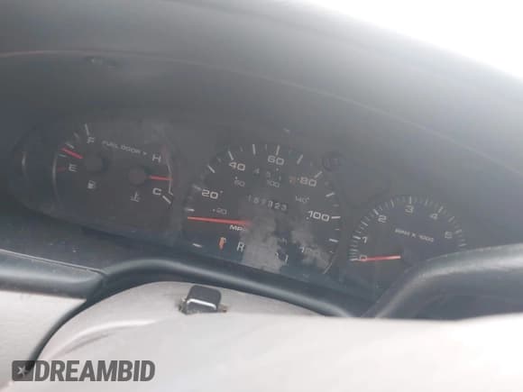 ✅ 2002 Ford Taurus SE Standard • VIN: 1FAFP53U92A123610 • Lot: 42108874. Listed on IAAI with 157,323 mi. Free auction sales archive from the USA and detailed vehicle history report at DreamBid. Image 7.