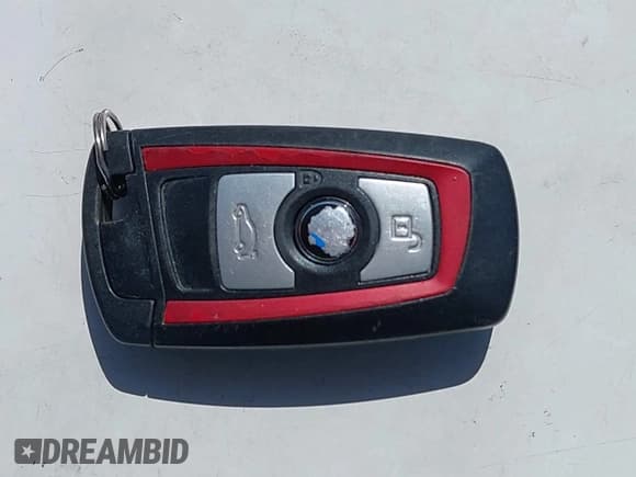 ✅ 2015 BMW 4 Series 428i • VIN: WBA3V7C58FP771642 • Лот: 42524828. Опубликован ранее на IAAI с пробегом 64 440 миль. Бесплатный доступ к архиву аукционных продаж из США и подробный отчёт об истории автомобиля на DreamBid. Изображение 11.