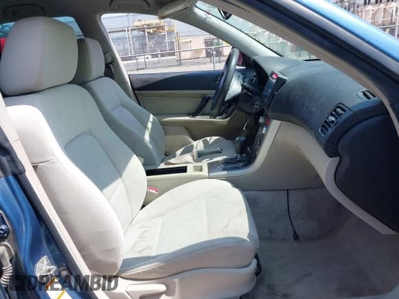 ✅ 2007 Subaru Legacy Outback • VIN: 4S4BP61C777336600 • Lot: 42773798. Wystawiony na IAAI z przebiegiem 202 006 mil. Bezpłatny archiwum sprzedaży aukcyjnych z USA i szczegółowy raport historii pojazdu na DreamBid. Zdjęcie 5.