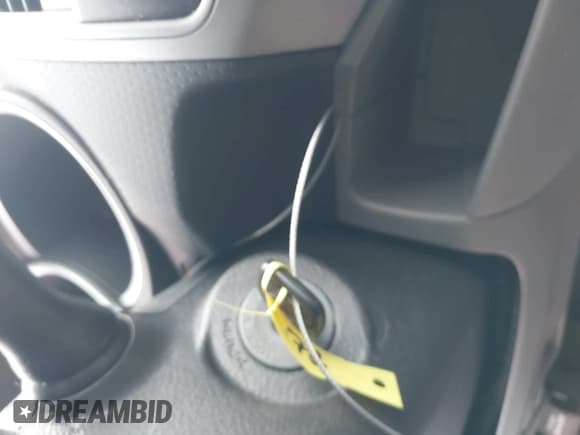 ✅ 2011 Toyota Tacoma • VIN: 5TFJX4GN3BX002487 • Лот: 42483183. Опубликован ранее на IAAI с пробегом 180 633 миль. Бесплатный доступ к архиву аукционных продаж из США и подробный отчёт об истории автомобиля на DreamBid. Изображение 11.