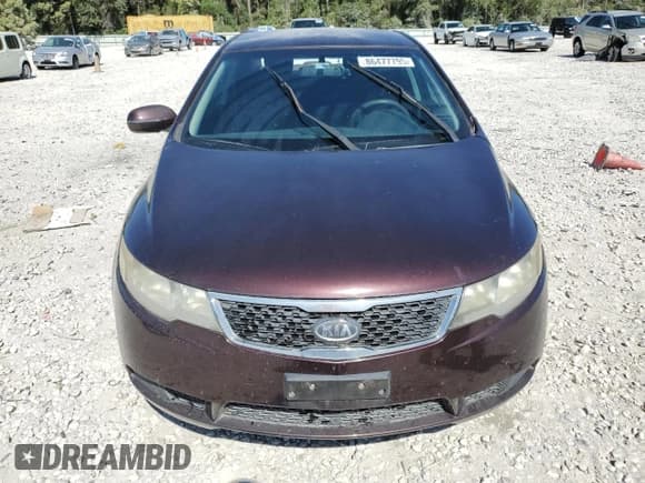 ✅ 2011 Kia Forte EX • VIN: KNAFU4A2XB5890807 • Lot: 86477795. Wystawiony na Copart z przebiegiem 149 805 mil. Bezpłatny archiwum sprzedaży aukcyjnych z USA i szczegółowy raport historii pojazdu na DreamBid. Zdjęcie 5.