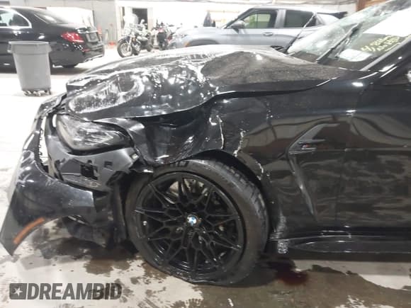 ✅ 2024 BMW M4 Competition xDrive • VIN: WBS43AZ07RCN35199 • Lot: 43642485. Listed on IAAI with 4,811 mi. Free auction sales archive from the USA and detailed vehicle history report at DreamBid. Image 20.