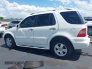 ✅ 2005 Mercedes-Benz M 350 • VIN: 4JGAB57E95A566653 • Lot: 42253670. Listed on IAAI with 144,104 mi. Free auction sales archive from the USA and detailed vehicle history report at DreamBid. Image 14.