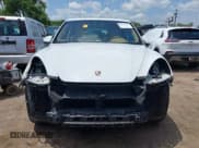 ✅ 2014 Porsche Cayenne • VIN: WP1AA2A28ELA03925 • Лот: 42514776. Опубликован ранее на IAAI с пробегом 203 463 миль. Бесплатный доступ к архиву аукционных продаж из США и подробный отчёт об истории автомобиля на DreamBid. Изображение 13.
