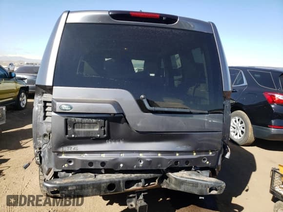 ✅ 2016 Land Rover LR4 • VIN: SALAC2V63GA825645 • Лот: 44063484. Опубликован ранее на Copart с пробегом 67 406 миль. Бесплатный доступ к архиву аукционных продаж из США и подробный отчёт об истории автомобиля на DreamBid. Изображение 6.