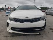 ✅ 2018 Kia Optima S • VIN: 5XXGT4L32JG209713 • Lot: 69919535. Wystawiony na Copart z przebiegiem 73 436 mil. Bezpłatny archiwum sprzedaży aukcyjnych z USA i szczegółowy raport historii pojazdu na DreamBid. Zdjęcie 5.