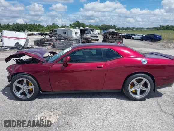 2018 Dodge Challenger T/A 392 с VIN 2C3CDZFJ7JH255672, выставлен на аукционе IAAI как лот 42638454 с пробегом 70 095 миль миль и . История ставок и продаж доступна на DreamBid. Изображение 13.