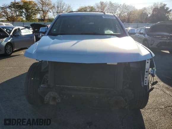 ✅ 2015 Chevrolet Suburban LTZ • VIN: 1GNSKKKC5FR163003 • Lot: 85335425. Wystawiony na Copart z przebiegiem 172 090 mil. Bezpłatny archiwum sprzedaży aukcyjnych z USA i szczegółowy raport historii pojazdu na DreamBid. Zdjęcie 5.