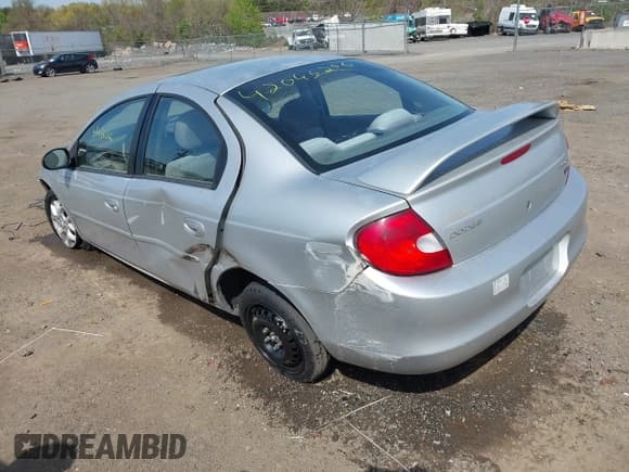 ✅ 2002 Dodge Neon ES • VIN: 1B3ES56C02D591393 • Lot: 42046266. Listed on IAAI with 81,783 mi. Free auction sales archive from the USA and detailed vehicle history report at DreamBid. Image 3.