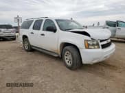 ✅ 2009 Chevrolet Suburban LS • VIN: 1GNFC160X9R175399 • Lot: 84414205. Wystawiony na Copart z przebiegiem 150 715 mil. Bezpłatny archiwum sprzedaży aukcyjnych z USA i szczegółowy raport historii pojazdu na DreamBid. Zdjęcie 4.
