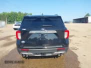 ✅ 2023 Ford Explorer King Ranch • VIN: 1FM5K7LC4PGB17575 • Lot: 42465498. Wystawiony na IAAI z przebiegiem 24 132 mil. Bezpłatny archiwum sprzedaży aukcyjnych z USA i szczegółowy raport historii pojazdu na DreamBid. Zdjęcie 17.