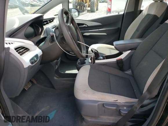 ✅ 2018 Chevrolet Bolt EV LT • VIN: 1G1FW6S04J4135302 • Lot: 56284335. Wystawiony na Copart z przebiegiem 150 478 mil. Bezpłatny archiwum sprzedaży aukcyjnych z USA i szczegółowy raport historii pojazdu na DreamBid. Zdjęcie 7.