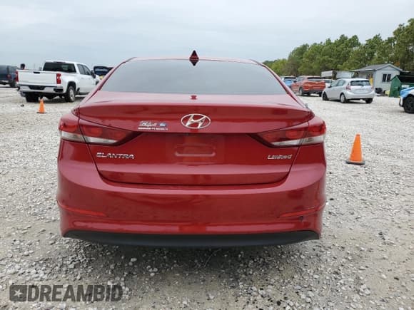 ✅ 2017 Hyundai Elantra SE • VIN: KMHD84LF4HU061160 • Lot: 87970685. Wystawiony na Copart z przebiegiem 47 902 mil. Bezpłatny archiwum sprzedaży aukcyjnych z USA i szczegółowy raport historii pojazdu na DreamBid. Zdjęcie 6.