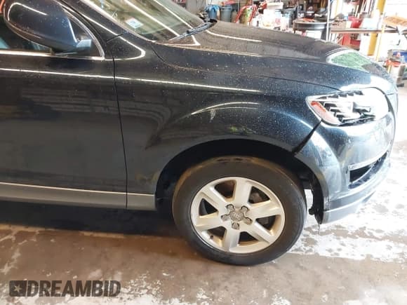 ✅ 2012 Audi Q7 Premium Plus • VIN: WA1LGAFE7CD006743 • Lot: 42478772. Listed on IAAI with 178,581 mi. Free auction sales archive from the USA and detailed vehicle history report at DreamBid. Image 14.
