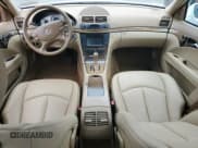 ✅ 2007 Mercedes-Benz E 350 • VIN: WDBUF87XX7B135825 • Lot: 82599305. Wystawiony na Copart z przebiegiem 164 888 mil. Bezpłatny archiwum sprzedaży aukcyjnych z USA i szczegółowy raport historii pojazdu na DreamBid. Zdjęcie 8.