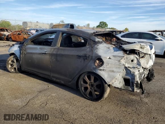 ✅ 2013 Hyundai Elantra Limited • VIN: KMHDH4AE2DU859760 • Лот: 84794155. Опубликован ранее на Copart с пробегом Не указан. Бесплатный доступ к архиву аукционных продаж из США и подробный отчёт об истории автомобиля на DreamBid. Изображение 2.