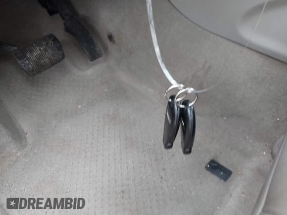 ✅ 2011 Jeep Grand Cherokee Laredo • VIN: 1J4RR4GG3BC505615 • Lot: 42455554. Listed on IAAI with 186,399 mi. Free auction sales archive from the USA and detailed vehicle history report at DreamBid. Image 11.