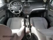 ✅ 2009 Chevrolet Aveo 1LT • VIN: KL1TD56E19B400515 • Lot: 49006915. Wystawiony na Copart z przebiegiem Nie podano. Bezpłatny archiwum sprzedaży aukcyjnych z USA i szczegółowy raport historii pojazdu na DreamBid. Zdjęcie 8.