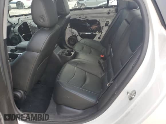 2017 Chevrolet Volt Premier z VIN 1G1RB6S56HU202562, wystawiony jako Copart lot #61245593 z przebiegiem 122 347 mil mil oraz . Historia ofert i sprzedaży dostępna na DreamBid. Obrazek 10.