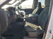 ✅ 2021 Chevrolet Silverado 1500 Custom • VIN: 1GCPWBEK6MZ391210 • Lot: 76724284. Wystawiony na Copart z przebiegiem 46 474 mil. Bezpłatny archiwum sprzedaży aukcyjnych z USA i szczegółowy raport historii pojazdu na DreamBid. Zdjęcie 7.