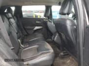 ✅ 2017 Jeep Cherokee Trailhawk L Plus • VIN: 1C4PJMBB3HW580421 • Лот: 61070155. Опубликован ранее на Copart с пробегом 101 336 миль. Бесплатный доступ к архиву аукционных продаж из США и подробный отчёт об истории автомобиля на DreamBid. Изображение 11.