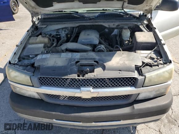 ✅ 2004 Chevrolet Silverado 2500HD Work Truck • VIN: 1GCHK24U14E378679 • Лот: 71545765. Опубликован ранее на Copart с пробегом 250 860 миль. Бесплатный доступ к архиву аукционных продаж из США и подробный отчёт об истории автомобиля на DreamBid. Изображение 11.