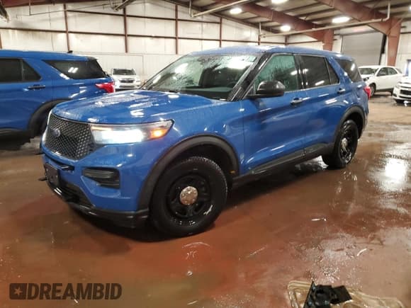 ✅ 2020 Ford Police Interceptor Utility • VIN: 1FM5K8AW4LGC14580 • Лот: 93094745. Опубликован ранее на Copart с пробегом 96 853 миль. Бесплатный доступ к архиву аукционных продаж из США и подробный отчёт об истории автомобиля на DreamBid. Изображение 1.