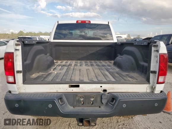 ✅ 2018 Ram 2500 Tradesman • VIN: 3C6TR5CT6JG378320 • Лот: 93928185. Опубликован ранее на Copart с пробегом Не указан. Бесплатный доступ к архиву аукционных продаж из США и подробный отчёт об истории автомобиля на DreamBid. Изображение 6.