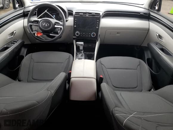 ✅ 2023 Hyundai Tucson SE • VIN: 5NMJACAE2PH268846 • Lot: 44188474. Wystawiony na Copart z przebiegiem 20 806 mil. Bezpłatny archiwum sprzedaży aukcyjnych z USA i szczegółowy raport historii pojazdu na DreamBid. Zdjęcie 8.