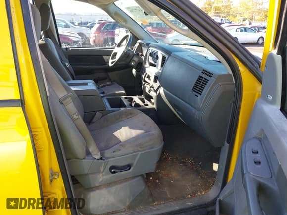 ✅ 2007 Dodge 1500 SLT • VIN: 1D7HU18207S247025 • Lot: 43571706. Listed on IAAI with 235,688 mi. Free auction sales archive from the USA and detailed vehicle history report at DreamBid. Image 5.