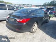 ✅ 2013 Hyundai Sonata SE • VIN: 5NPEC4AC0DH524576 • Lot: 43313417. Listed on IAAI with 144,459 mi. Free auction sales archive from the USA and detailed vehicle history report at DreamBid. Image 4.