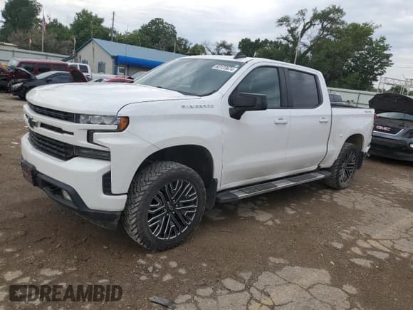 ✅ 2019 Chevrolet Silverado 1500 RST • VIN: 1GCUYEED5KZ239853 • Lot: 63123674. Wystawiony na Copart z przebiegiem 102 877 mil. Bezpłatny archiwum sprzedaży aukcyjnych z USA i szczegółowy raport historii pojazdu na DreamBid. Zdjęcie 1.