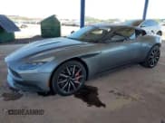 ✅ 2018 Aston Martin DB11 • VIN: SCFRMFAV4JGL03446 • Lot: 80408955. Wystawiony na Copart z przebiegiem 21 700 mil. Bezpłatny archiwum sprzedaży aukcyjnych z USA i szczegółowy raport historii pojazdu na DreamBid. Zdjęcie 1.