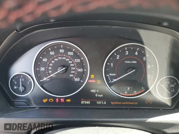 ✅ 2017 BMW 3 Series 330i xDrive • VIN: WBA8D9C33HA003852 • Lot: 80795855. Listed on Copart with 87,040 mi. Free auction sales archive from the USA and detailed vehicle history report at DreamBid. Image 9.