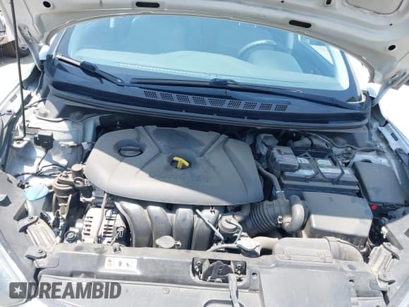 ✅ 2016 Hyundai Elantra SE • VIN: 5NPDH4AE4GH741230 • Lot: 42383058. Listed on IAAI with 88,759 mi. Free auction sales archive from the USA and detailed vehicle history report at DreamBid. Image 10.